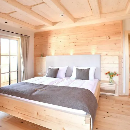 بيت ضيافة Florineum