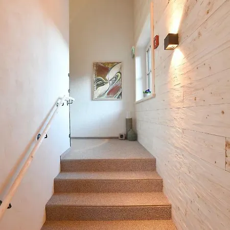 بيت ضيافة Florineum